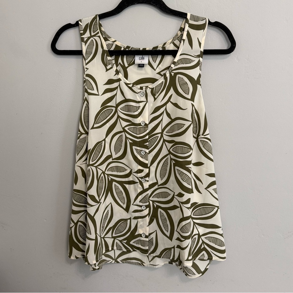 Cabi Style #6725 Olive Leaf Pattern Sleeveless Bl… - image 1